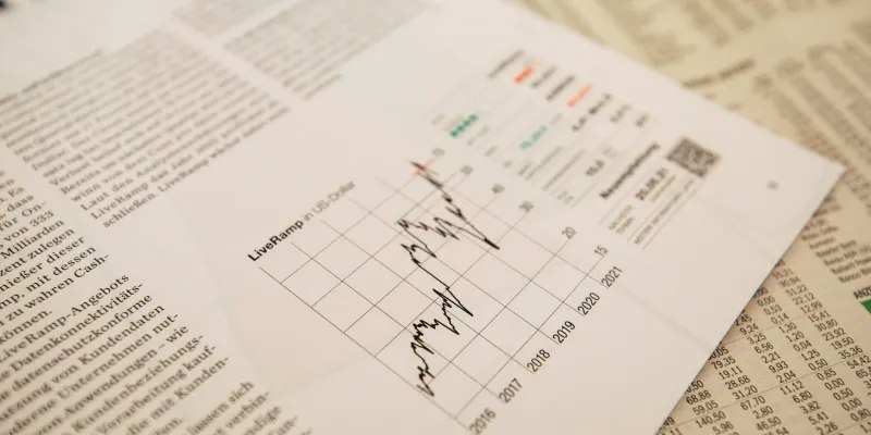 读记｜二〇二五・十～十二：刘未鹏、李笑来、投资等 | 读有所记